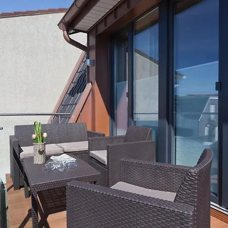 Lara 3 노르데메이